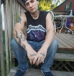 Meet your Posher, Joshua